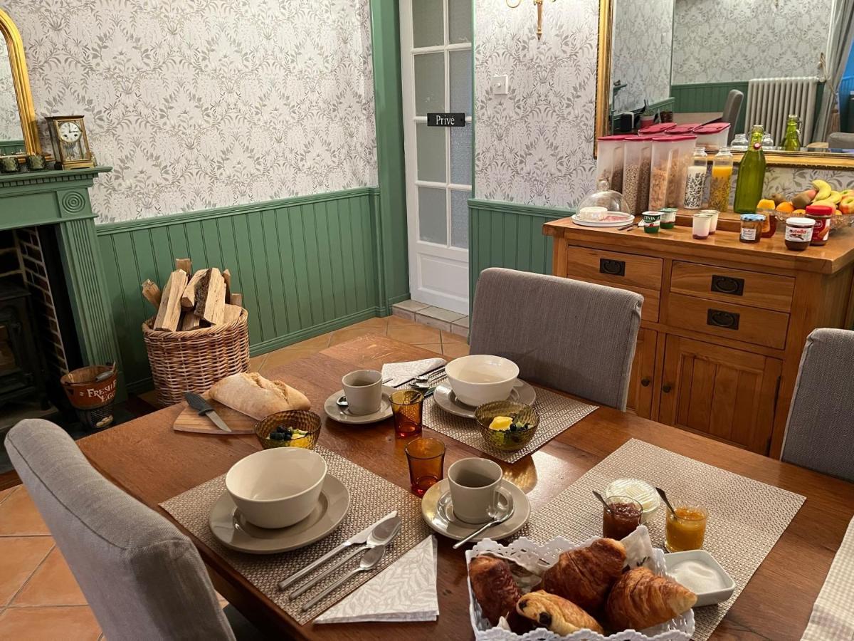 Bed and Breakfast La Crepelliere à Villedieu-les-Poêles Extérieur photo